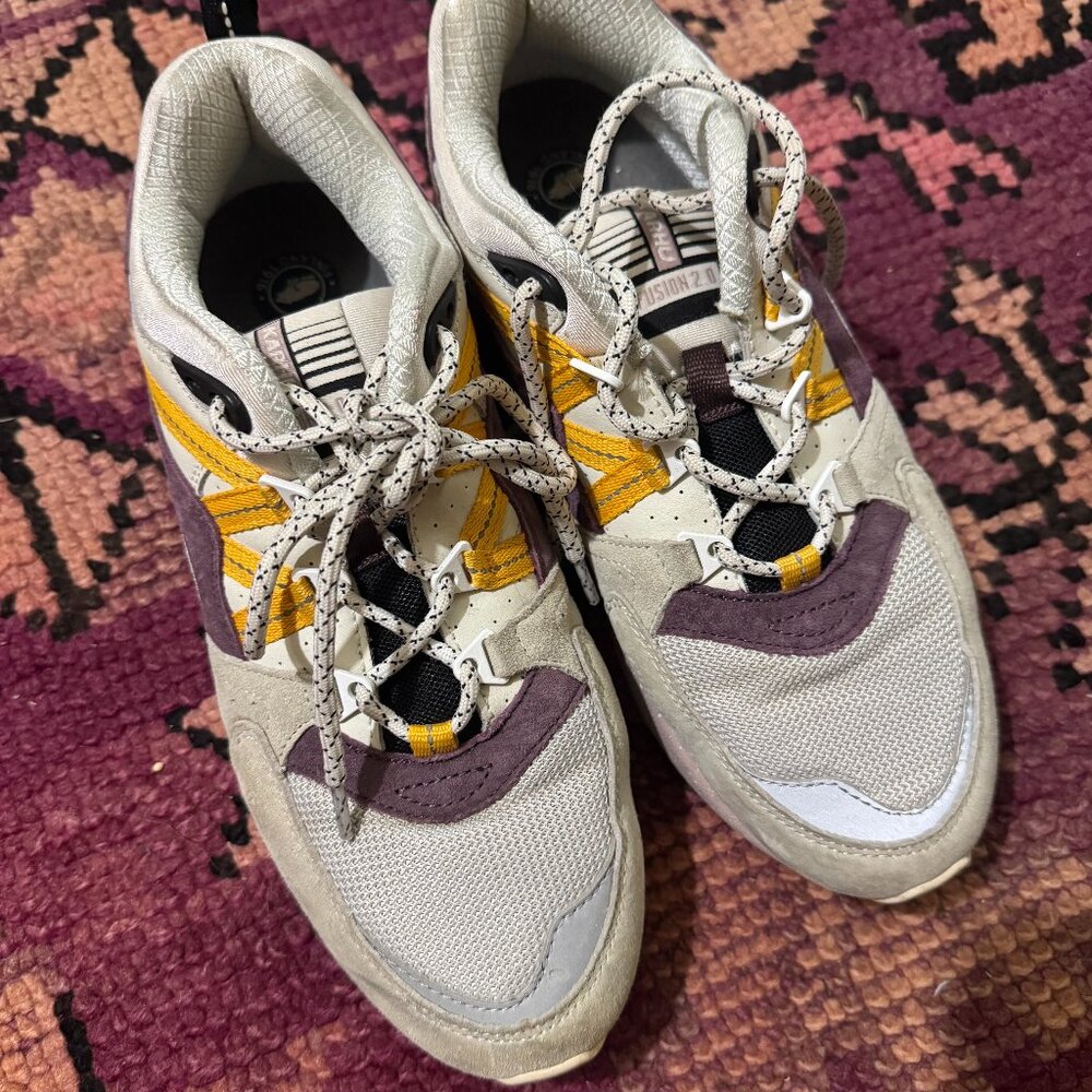 Karhu - Picture 2 of 4